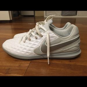 Nike Tiempo Legend 8 Club Indoor Soccer shoes